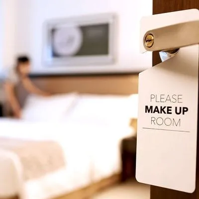 British 5* Hotel Supply Bolster