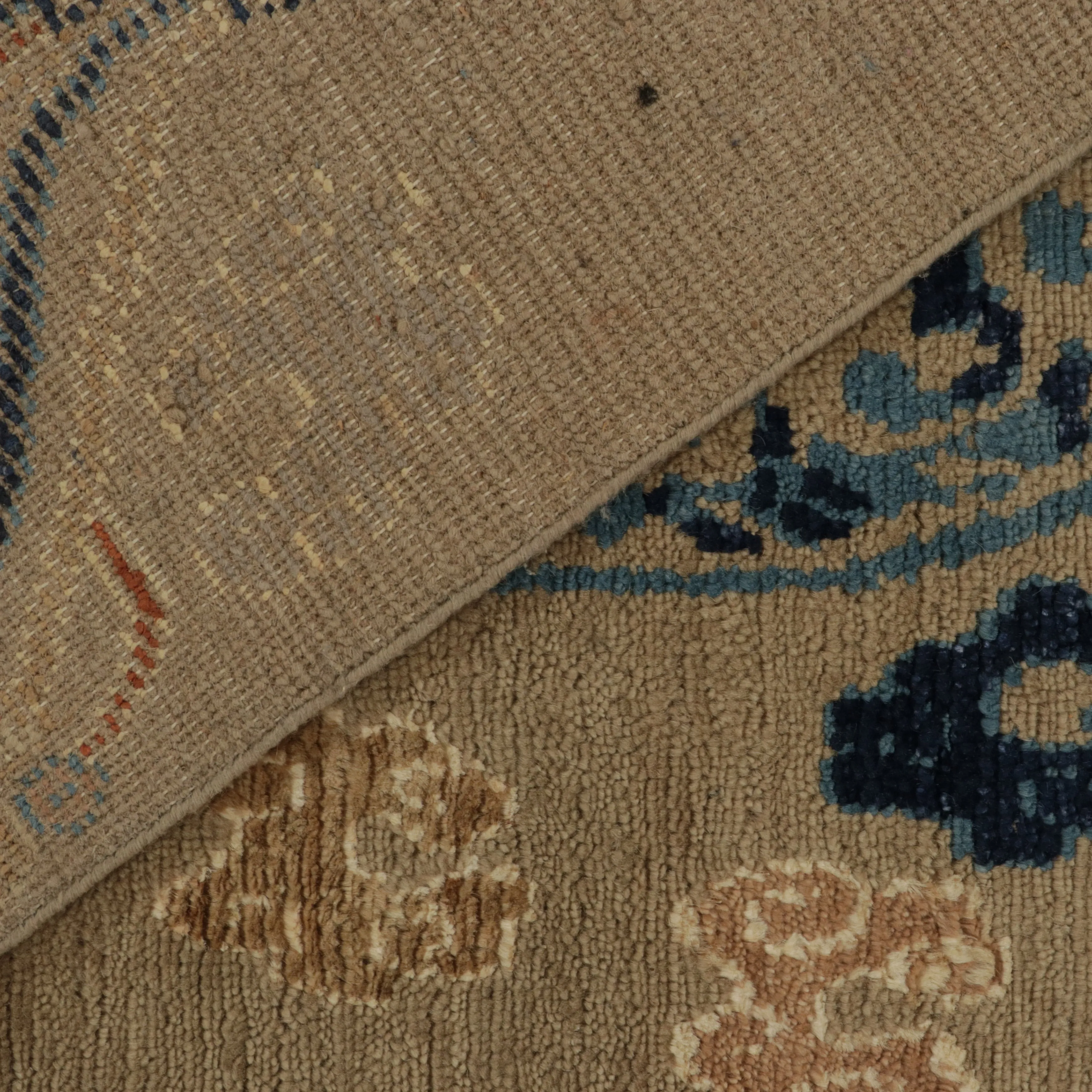 Brown Traditional Wool Rug - 3' x 6'