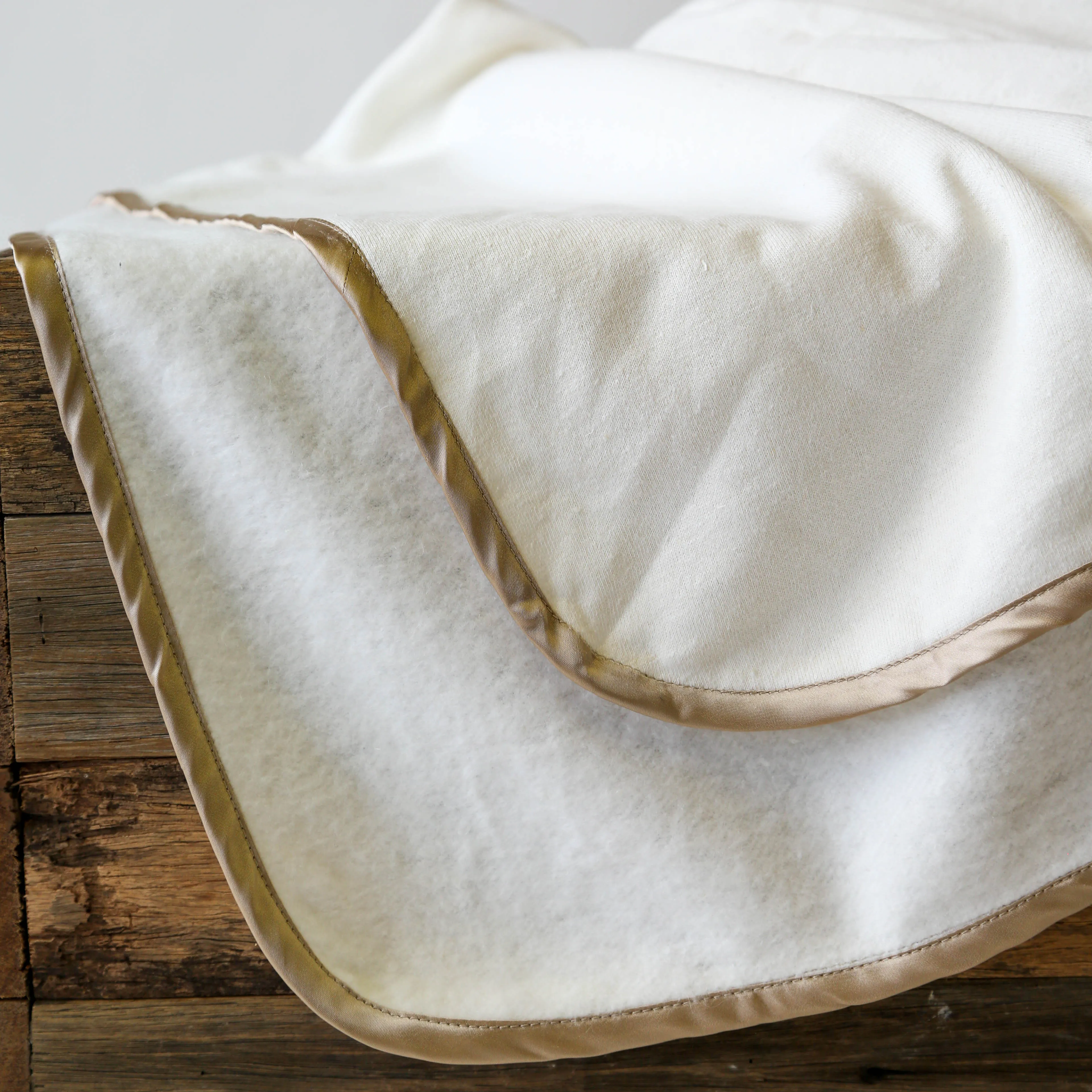 Bubba Hemp Fleecy Blanket