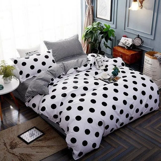 Chic Modern Duvet Cover Set to Transform Your Tween's Bedroom