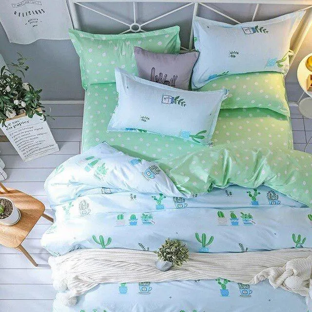 Chic Modern Duvet Cover Set to Transform Your Tween's Bedroom