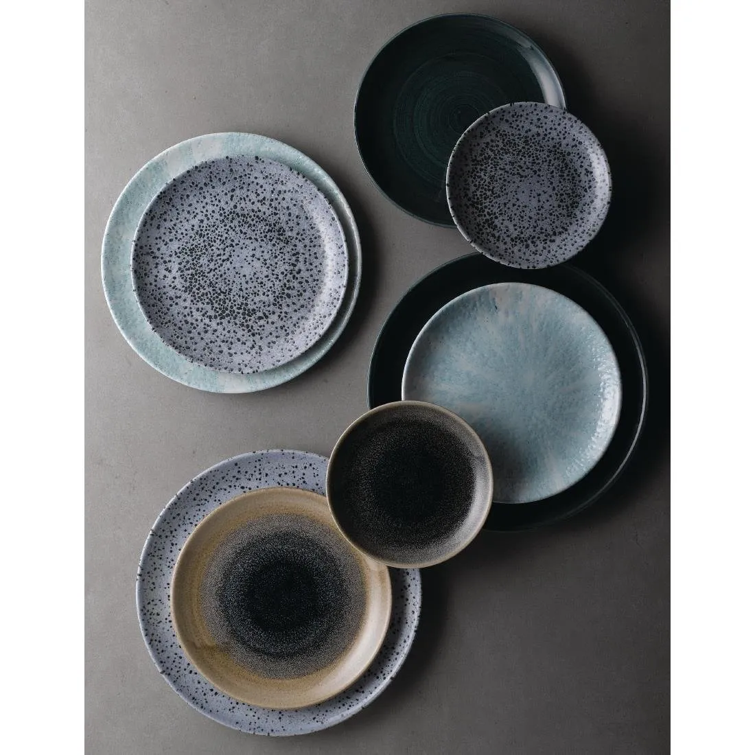 FA615 Churchill Mineral Coupe Plates Blue 217mm (Pack of 12)