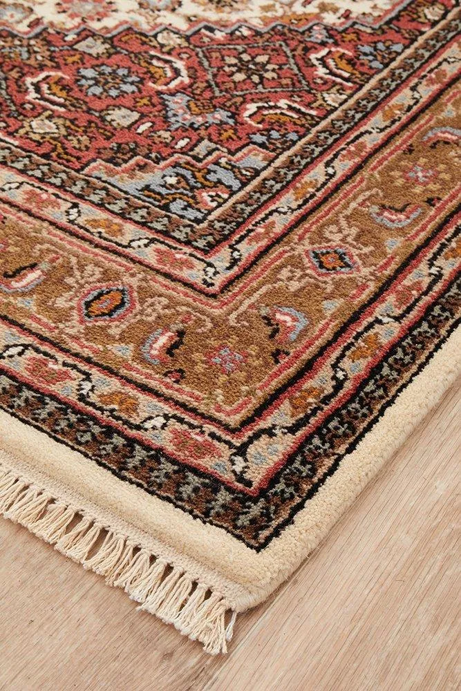 INDIAN HAND KNOTTED WOOL RUG 187X126CM
