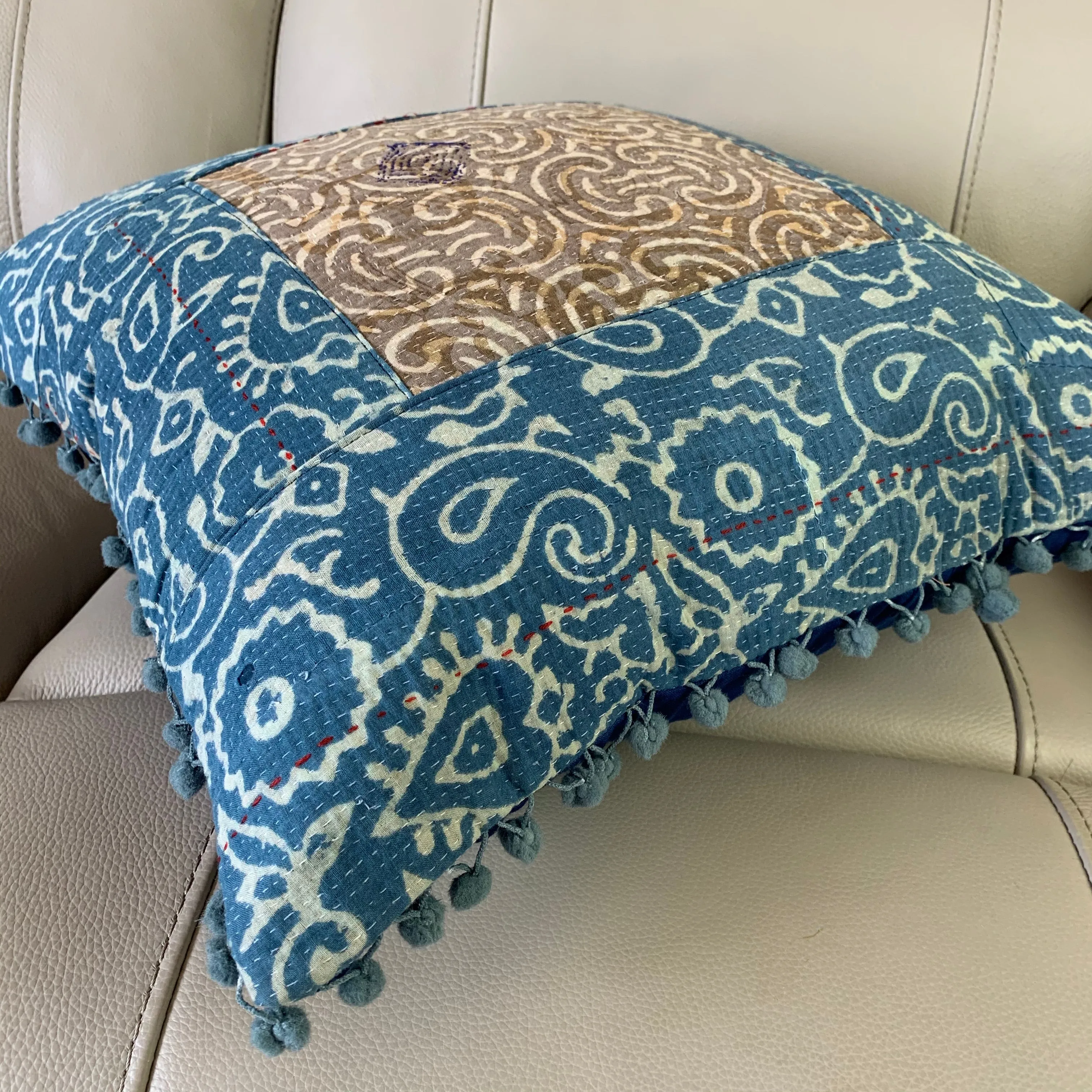 Indian Hand Made Vintage Kantha Patch Work Pomom Cushion Cover 45cm-3