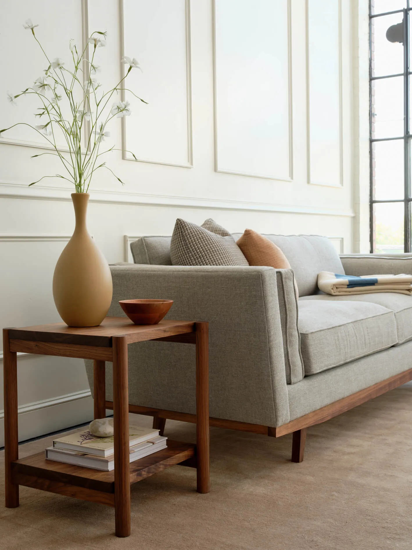 Kirnik Sofa in Natural Latex