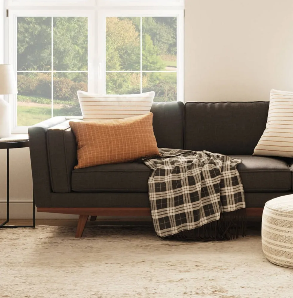 Kirnik Sofa in Natural Latex