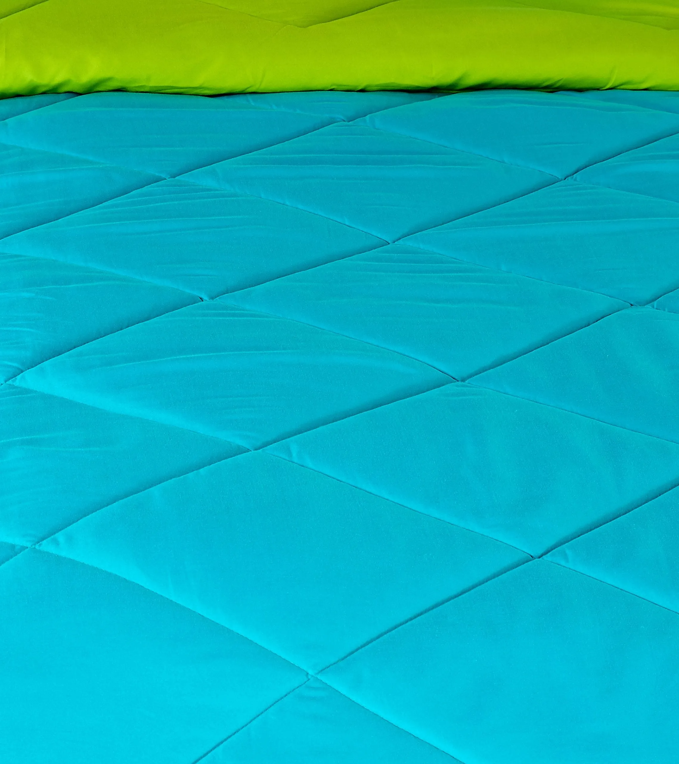 Microfibre Reversible Single Comforter:  Aqua Blue & Olive Green