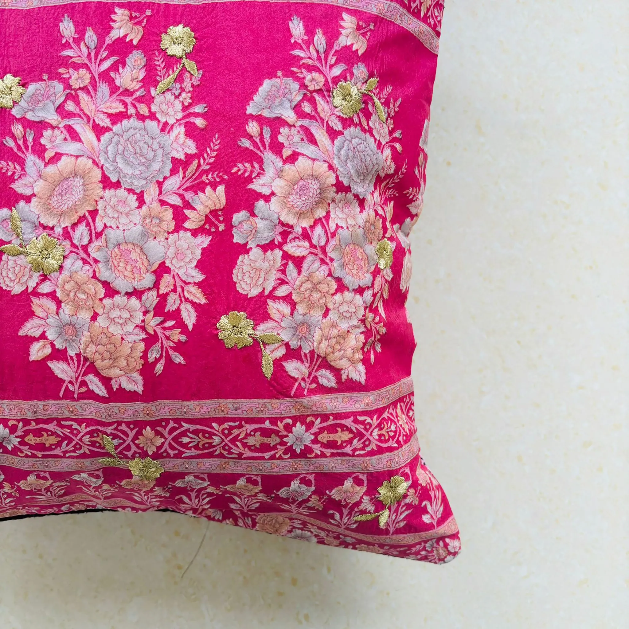 Sundar Embroidery Silk Cushion- 008